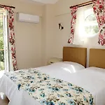 Vila Xanthos 301